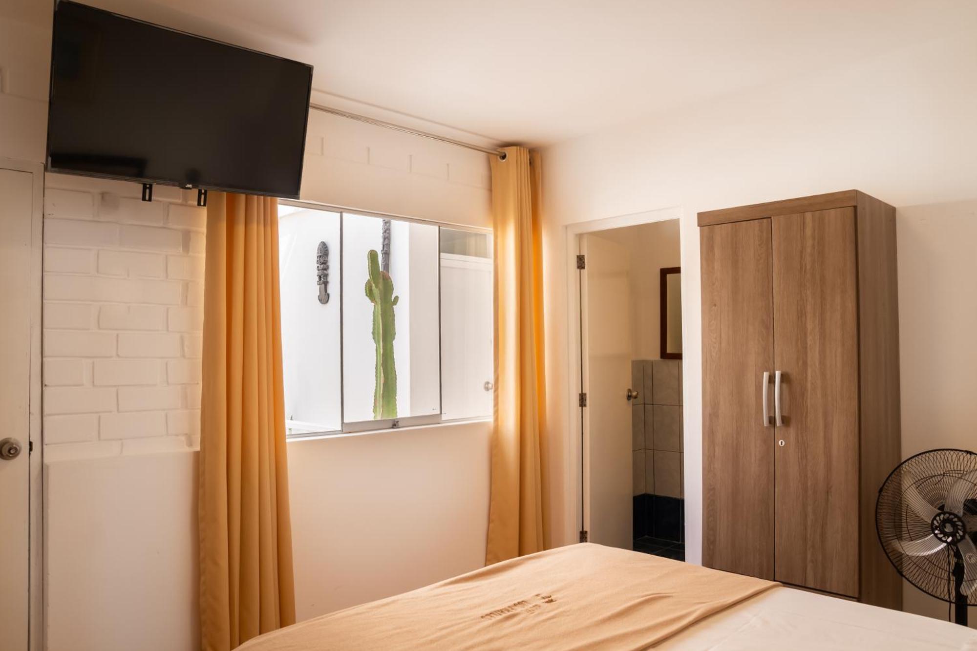 Hostal Los Frayles Paracas Dış mekan fotoğraf