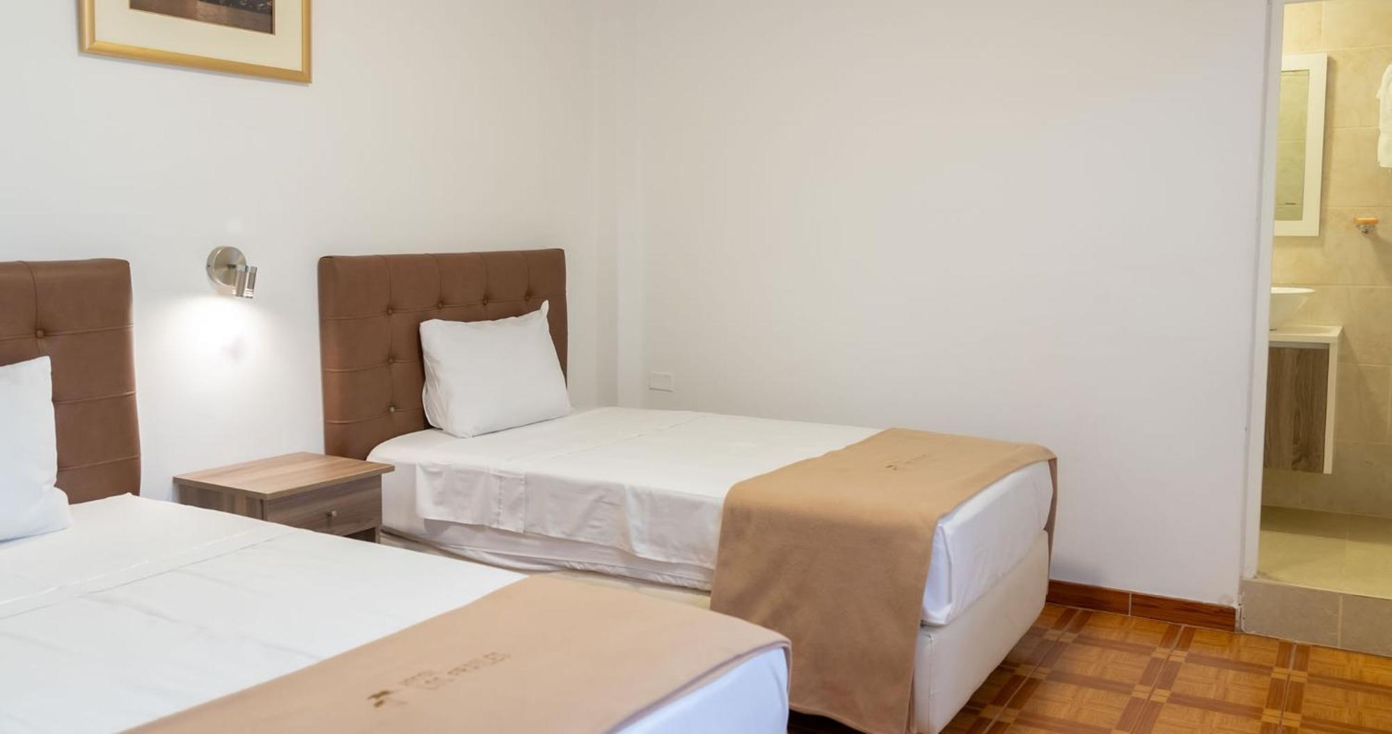 Hostal Los Frayles Paracas Dış mekan fotoğraf