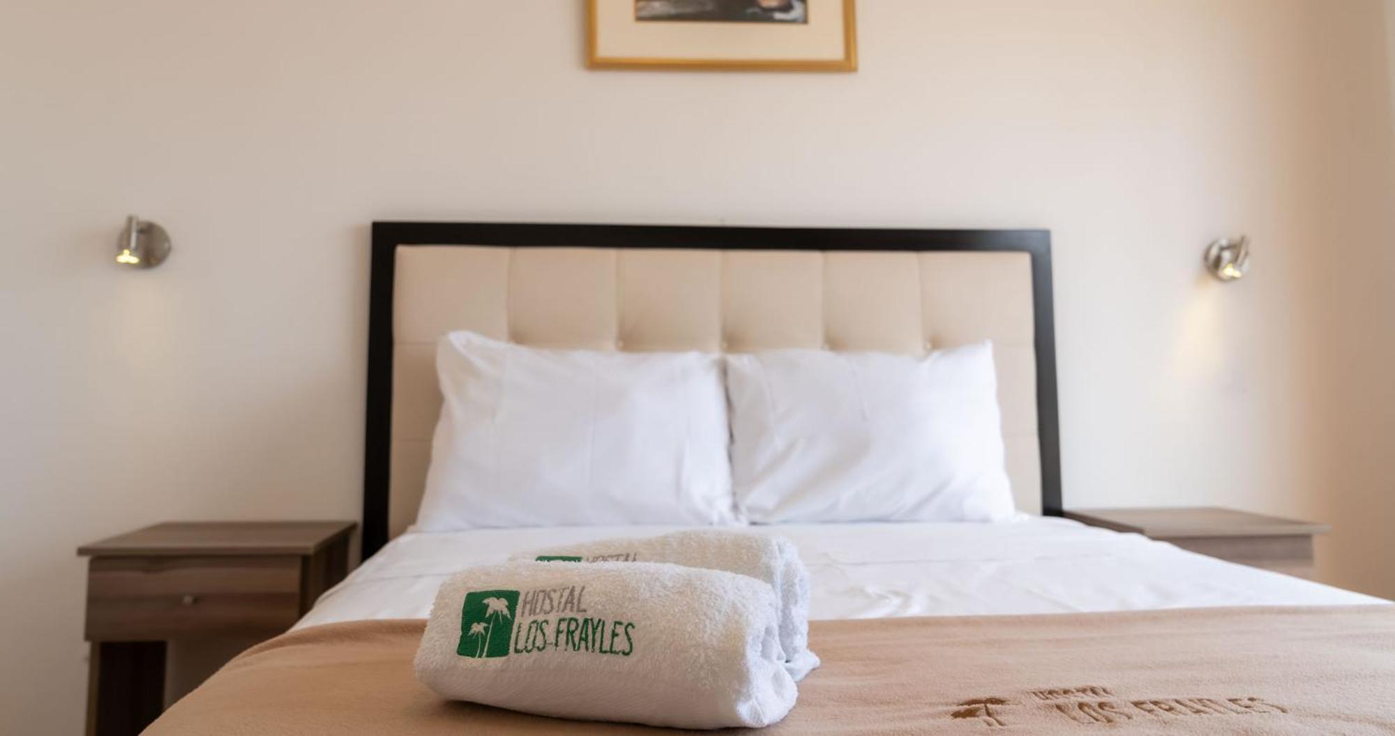 Hostal Los Frayles Paracas Dış mekan fotoğraf
